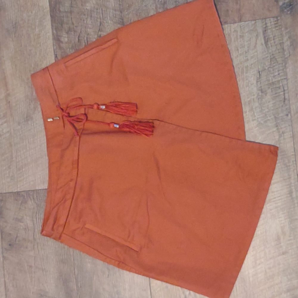 Mini wrap skirt 😍